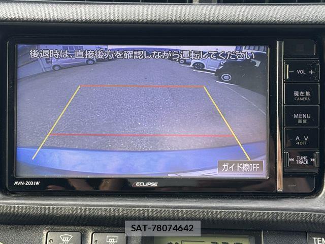 Toyota AQUA 2014-03 8827815-12