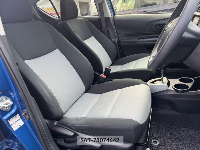 Toyota AQUA 2014-03 8827815-22