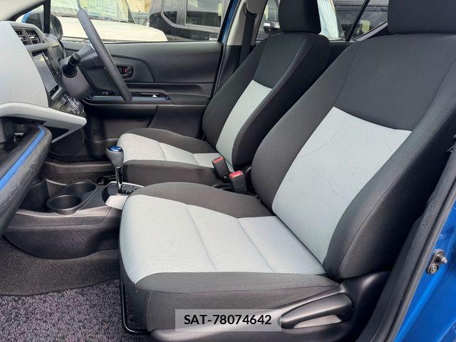 Toyota AQUA 2014-03 8827815-24