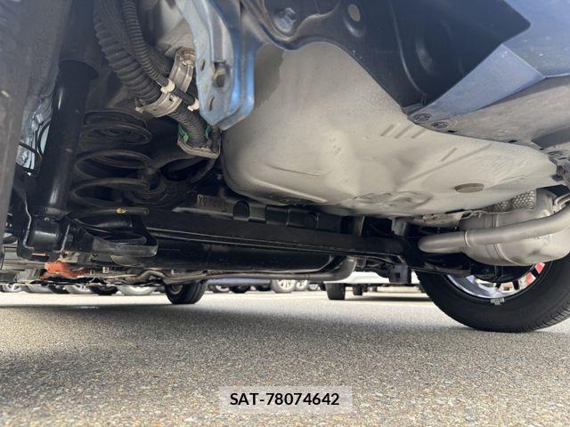 Toyota AQUA 2014-03 8827815-28