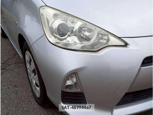 Toyota AQUA 2013-04 8827829-15