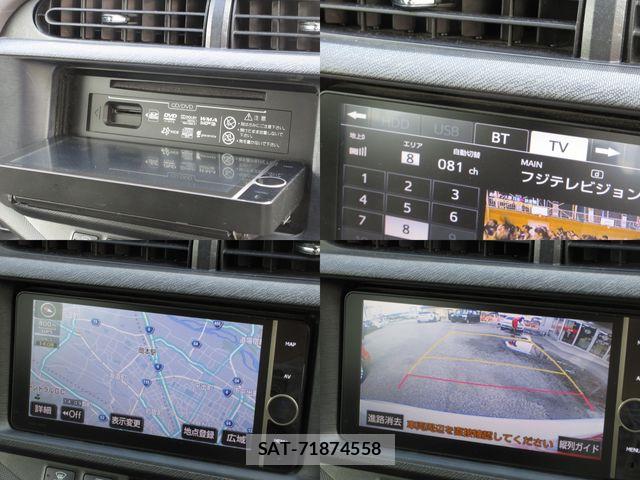 Toyota AQUA 2013-03 8827813-5
