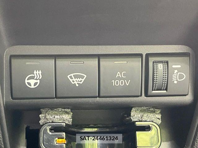 Toyota AQUA 2022-01 8827789-6