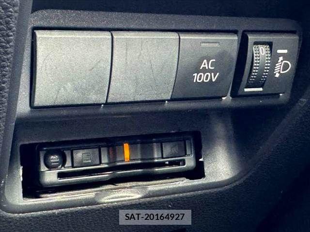Toyota AQUA 2022-09 8827791-24
