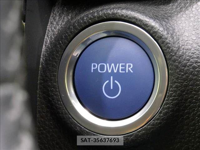 Toyota AQUA 2024-03 8827779-10