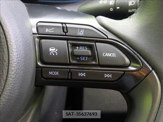 Toyota AQUA 2024-03 8827779-13