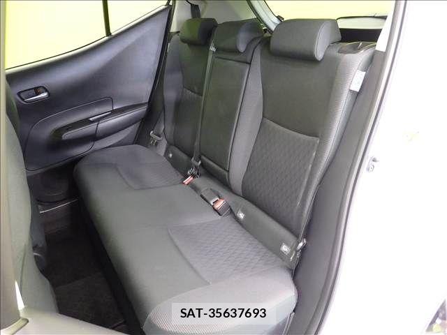 Toyota AQUA 2024-03 8827779-28