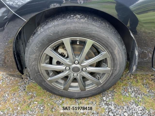 Toyota AQUA 2013-11 8827854-9
