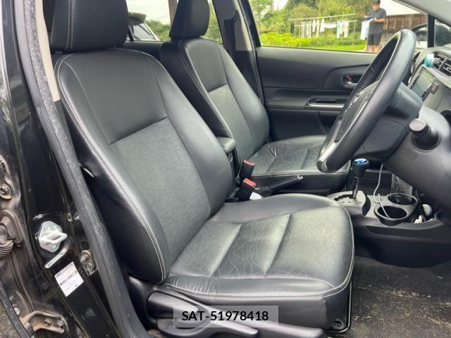 Toyota AQUA 2013-11 8827854-15