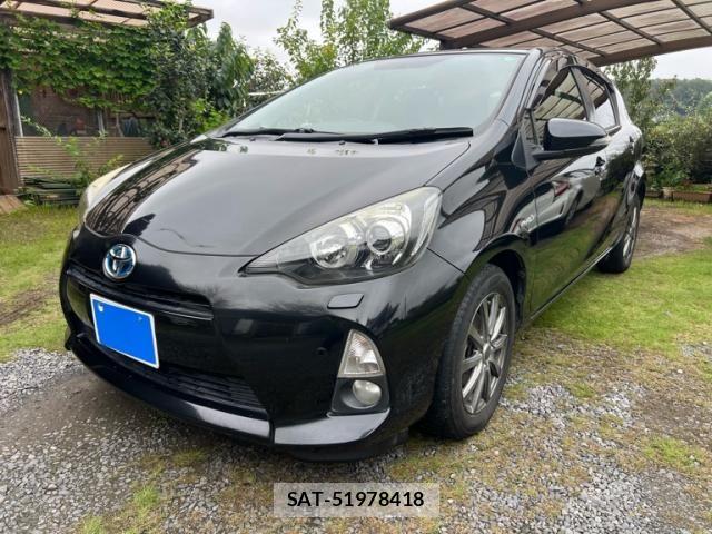 Toyota AQUA 2013-11 8827854-2