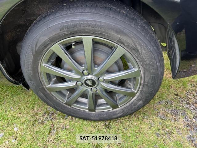 Toyota AQUA 2013-11 8827854-8