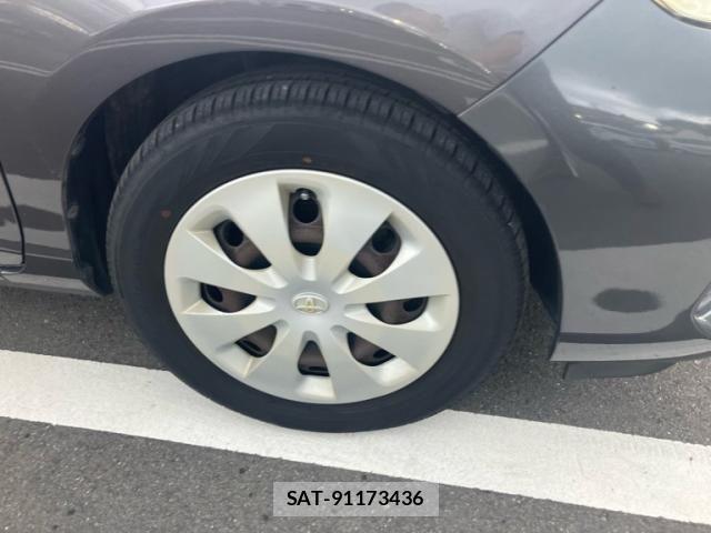 Toyota AQUA 2012-10 8827864-4