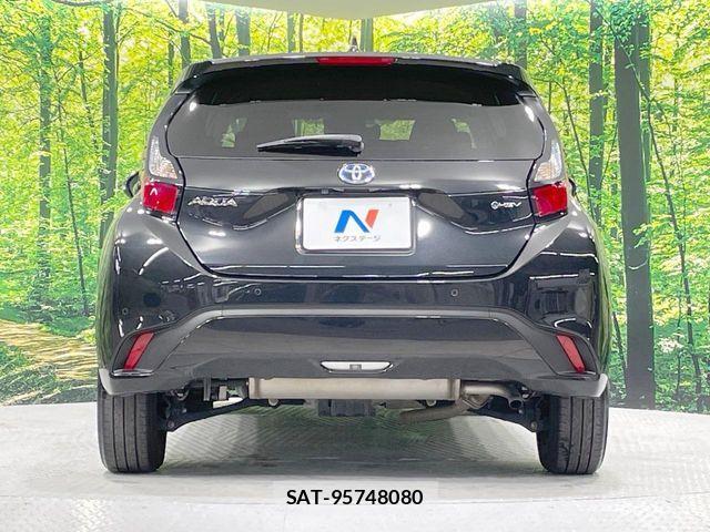 Toyota AQUA 2025-02 8827781-15