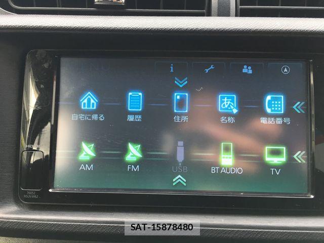 Toyota AQUA 2012-08 8827816-12