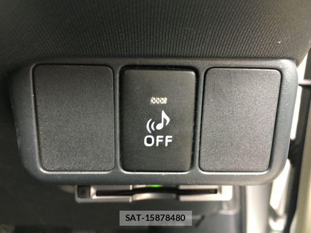 Toyota AQUA 2012-08 8827816-15
