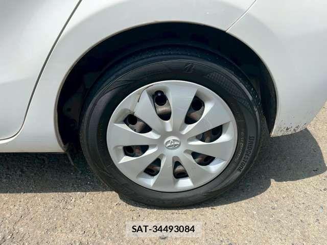 Toyota AQUA 2013-07 8827820-12