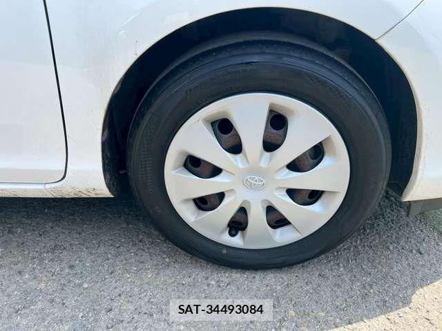 Toyota AQUA 2013-07 8827820-14