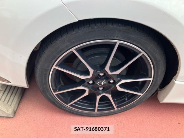 Toyota AQUA 2017-03 8827810-5