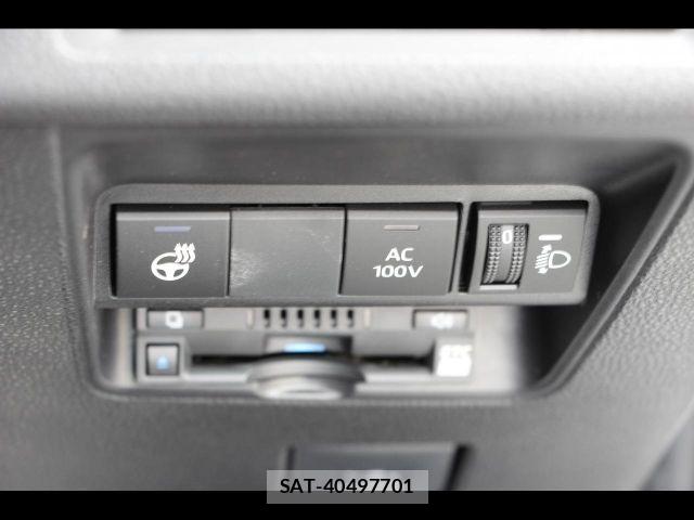 Toyota AQUA 2025-04 8827780-23