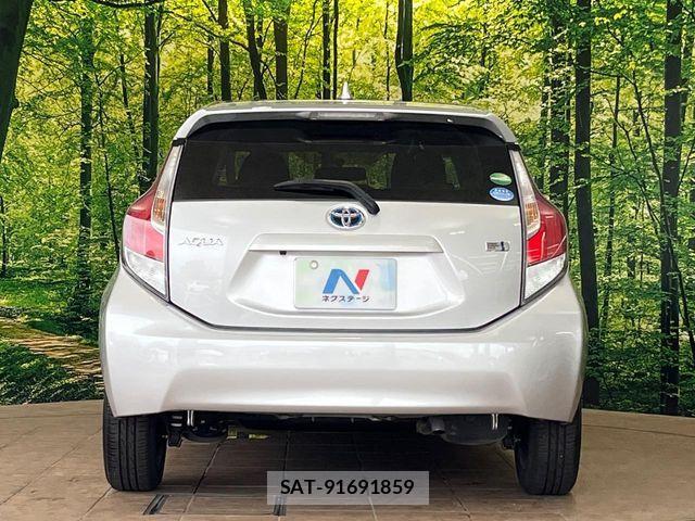 Toyota AQUA 2015-09 8827800-14