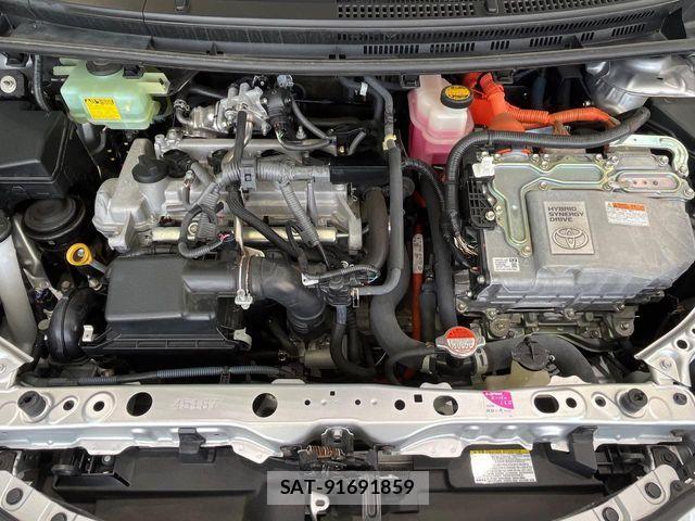 Toyota AQUA 2015-09 8827800-17