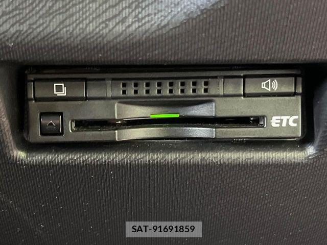 Toyota AQUA 2015-09 8827800-5