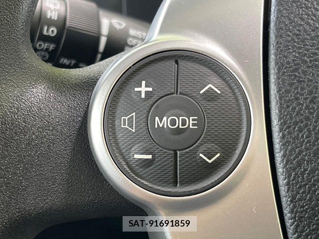 Toyota AQUA 2015-09 8827800-6