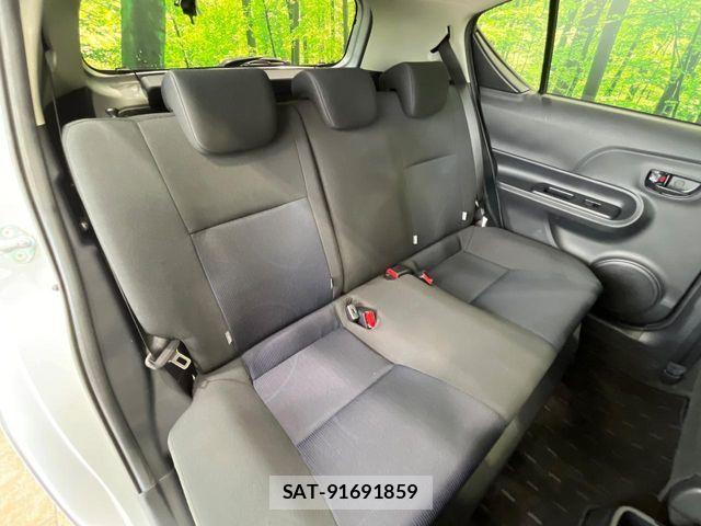Toyota AQUA 2015-09 8827800-8