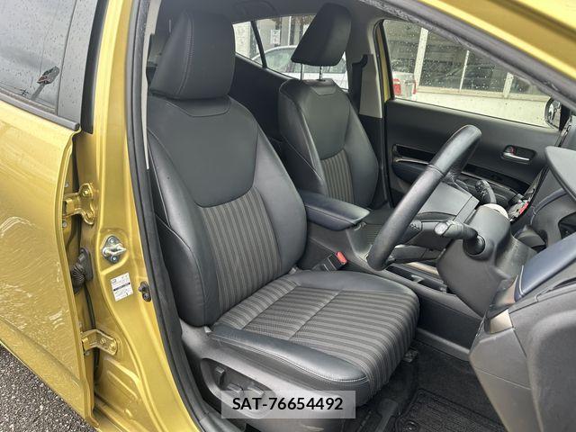 Toyota AQUA 2022-01 8827788-11