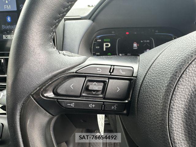 Toyota AQUA 2022-01 8827788-18