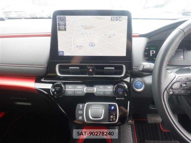 Toyota AQUA 2023-09 8827776-4