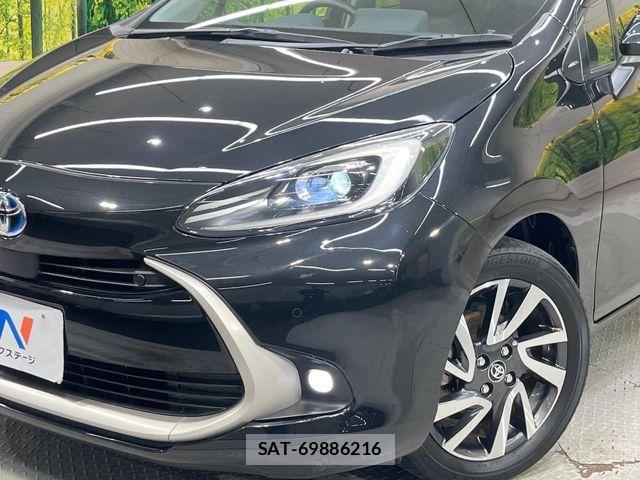 Toyota AQUA 2021-08 8848195-11