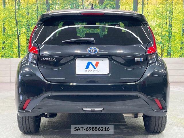 Toyota AQUA 2021-08 8848195-14