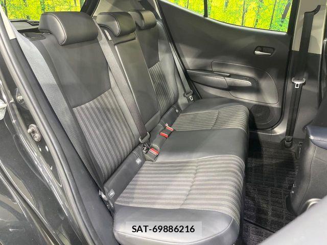 Toyota AQUA 2021-08 8848195-8