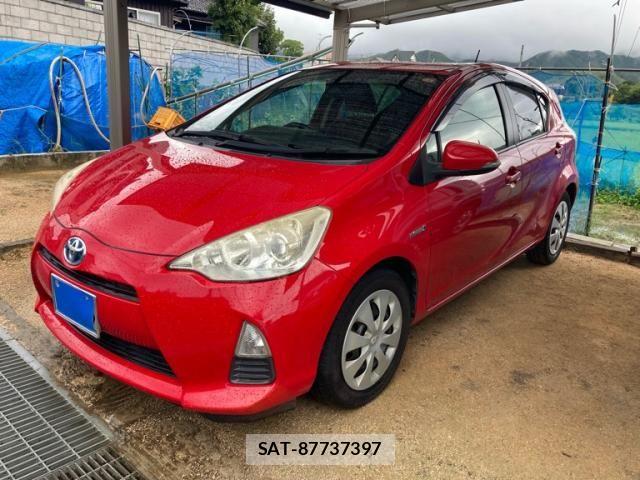 Toyota AQUA 2012-07 8848234-0