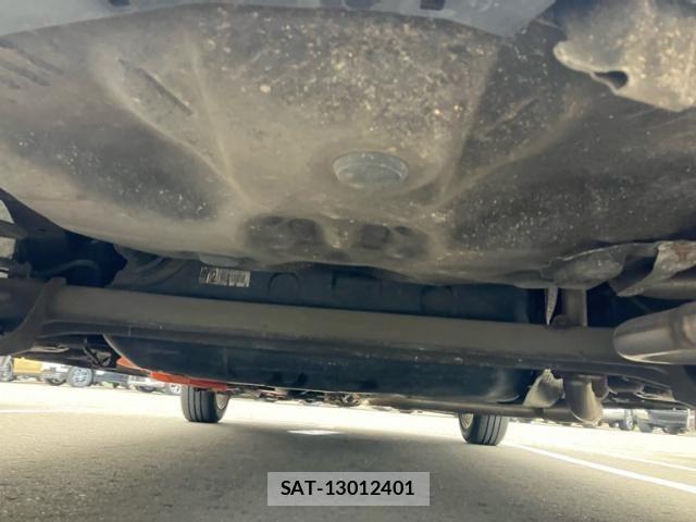 Toyota AQUA 2015-10 8848219-10