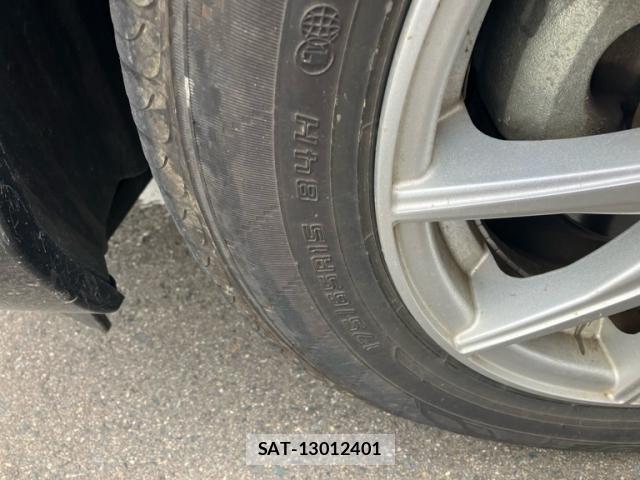 Toyota AQUA 2015-10 8848219-13