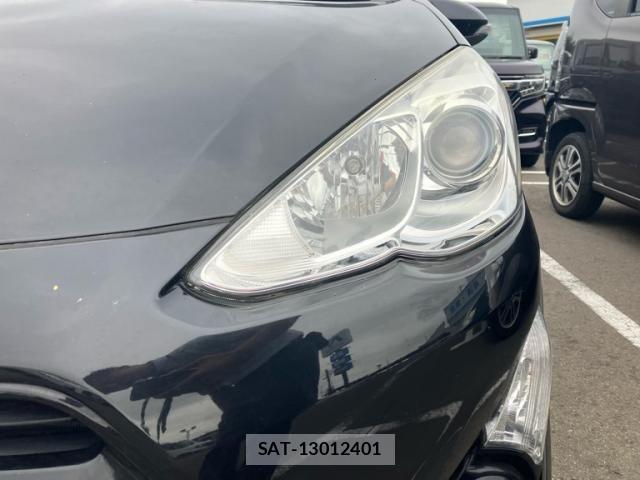 Toyota AQUA 2015-10 8848219-3
