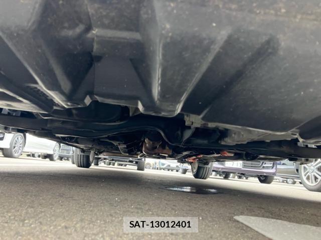 Toyota AQUA 2015-10 8848219-4