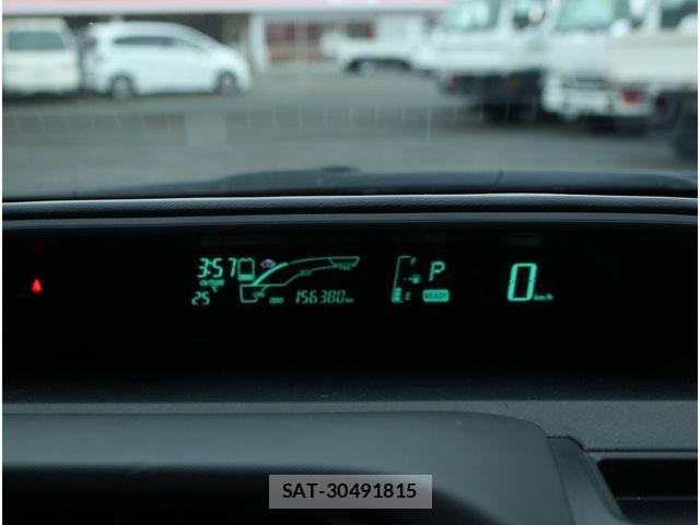 Toyota AQUA 2013-03 8848233-16