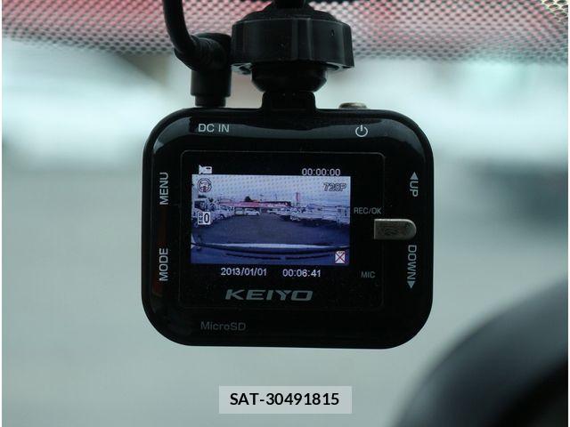 Toyota AQUA 2013-03 8848233-20