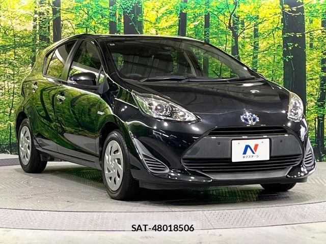 Toyota AQUA 2018-09 8848202-15