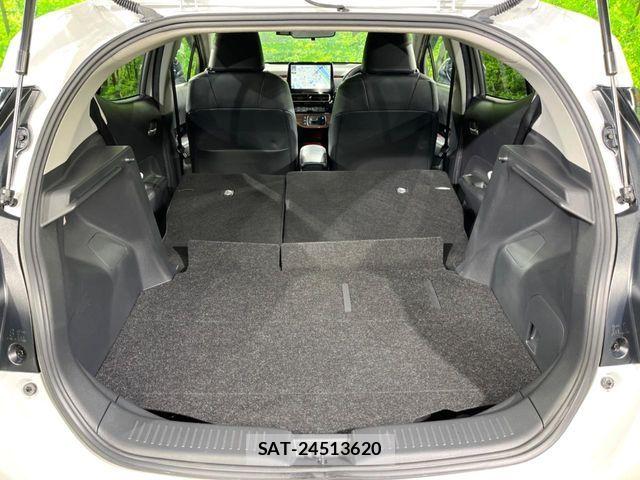 Toyota AQUA 2023-04 8848192-9
