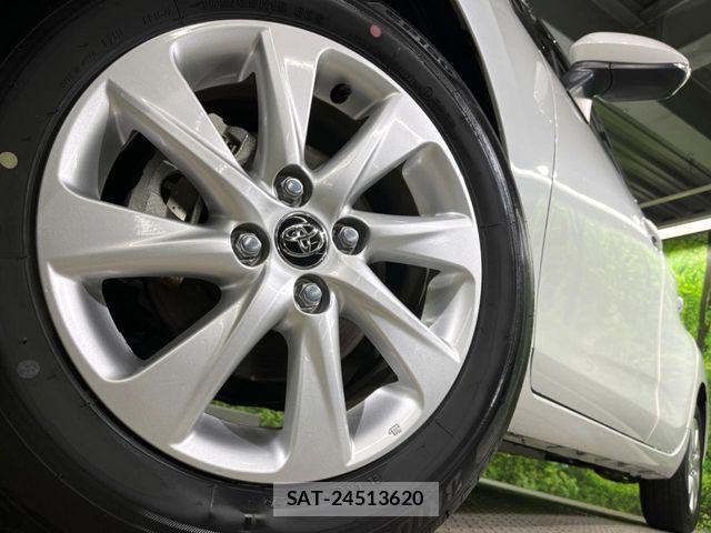 Toyota AQUA 2023-04 8848192-12