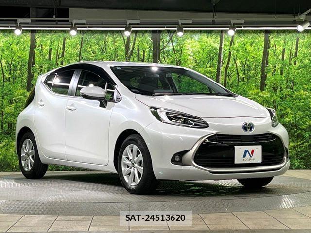 Toyota AQUA 2023-04 8848192-15