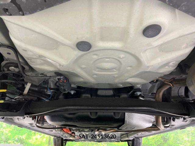 Toyota AQUA 2023-04 8848192-18