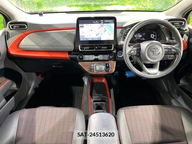 Toyota AQUA 2023-04 8848192-1
