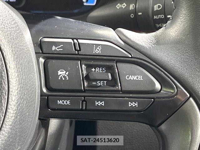 Toyota AQUA 2023-04 8848192-3