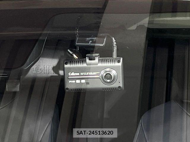Toyota AQUA 2023-04 8848192-4