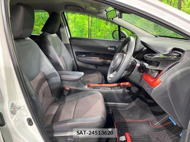 Toyota AQUA 2023-04 8848192-7
